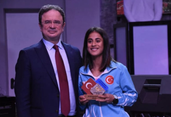 evin-demir