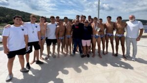 U18 Sutopu Foto