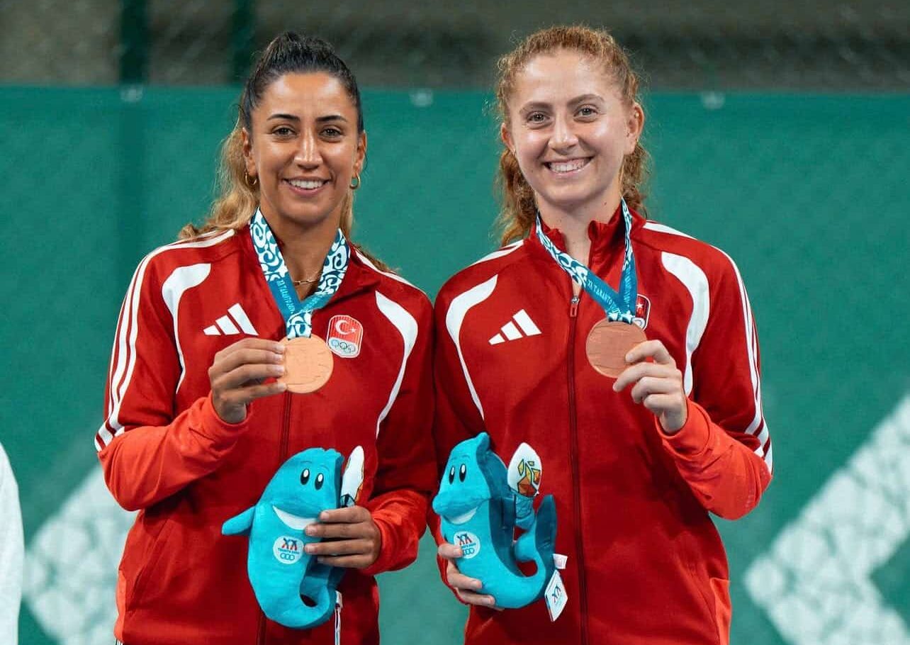 Çağla Büyükakçay Akdeniz Oyunları’nda Bronz Madalya!